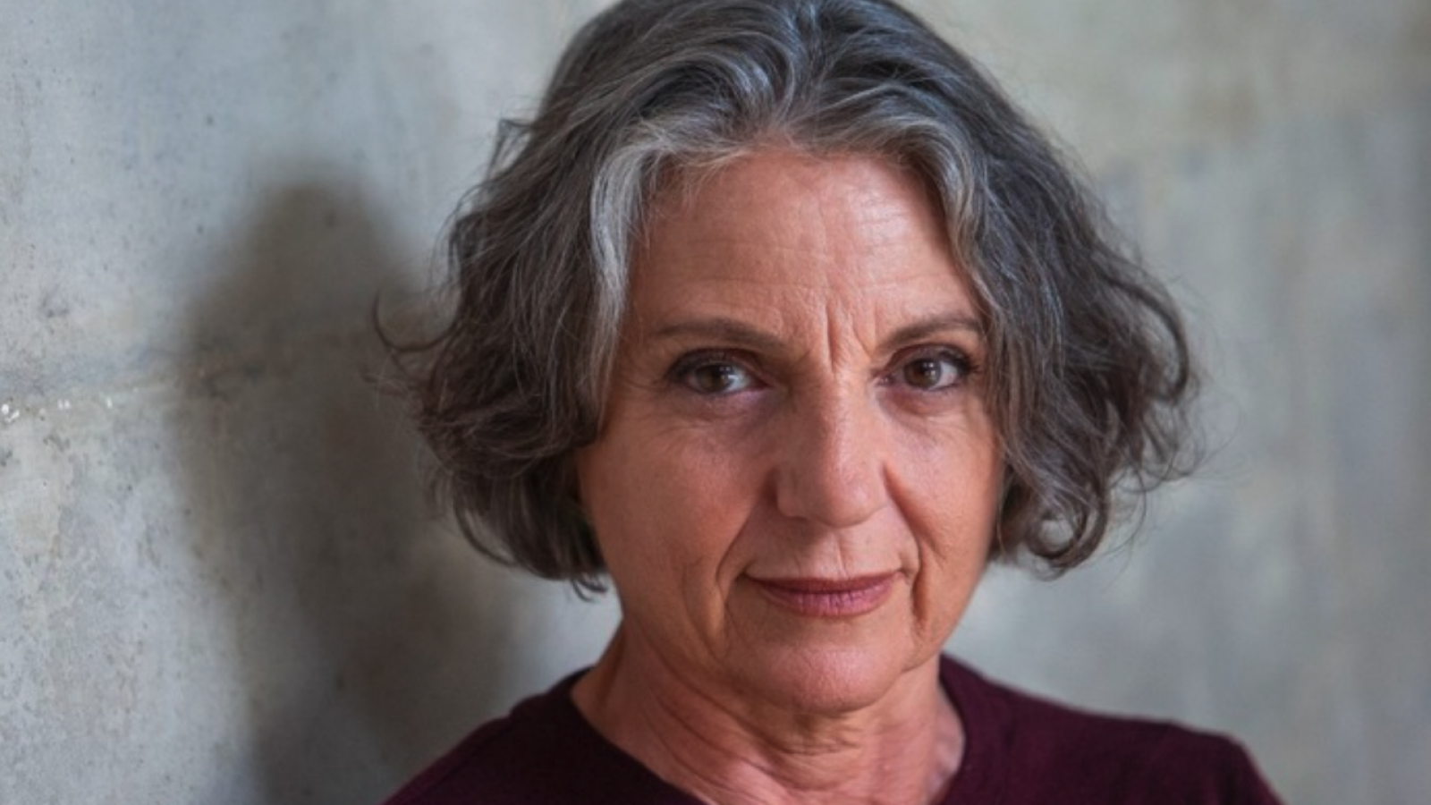 Sandra Díaz, la mujer que enfrenta al negacionismo climático con flores, datos y coraje